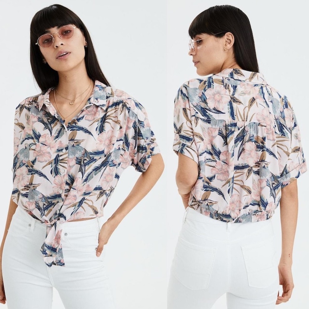 American Eagle Purple Hawaiian Floral Button Down Shirt